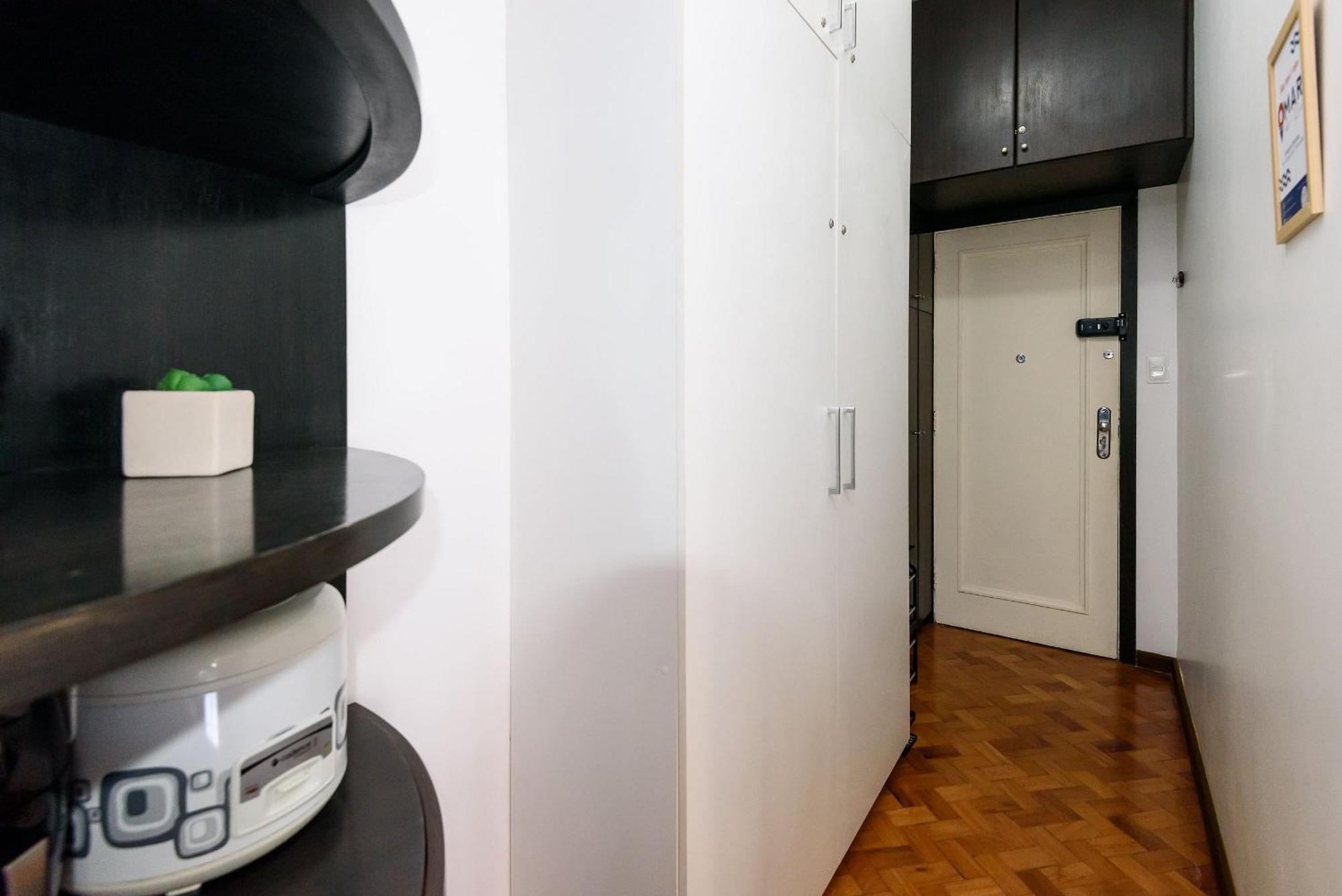 Quarto&sala A 200m Da | Nsc 1100/604 *