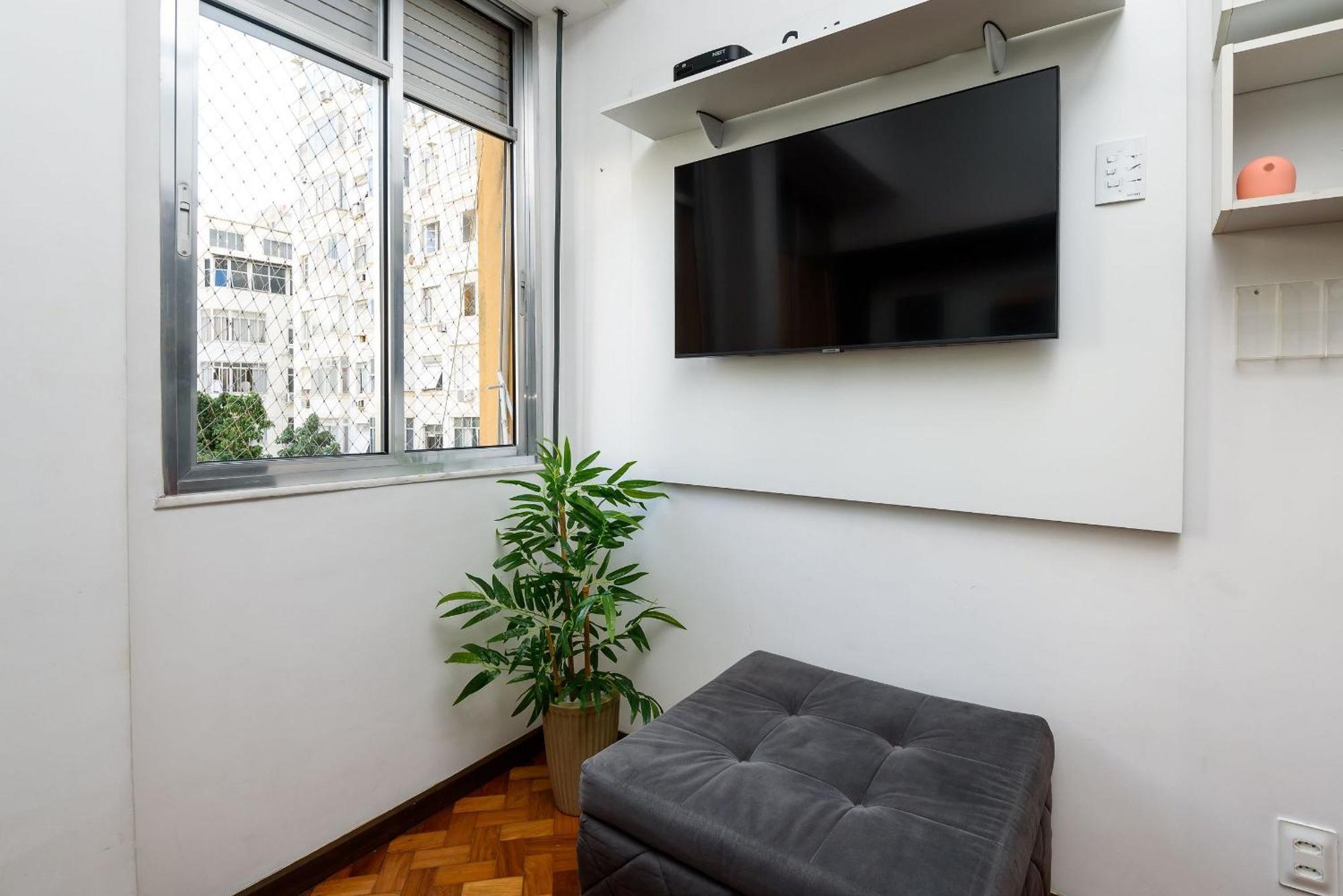 Quarto&sala A 200m Da | Nsc 1100/604 Rio de Janeiro